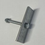 Rögzítő lapka "C" alakú kerítésléchez